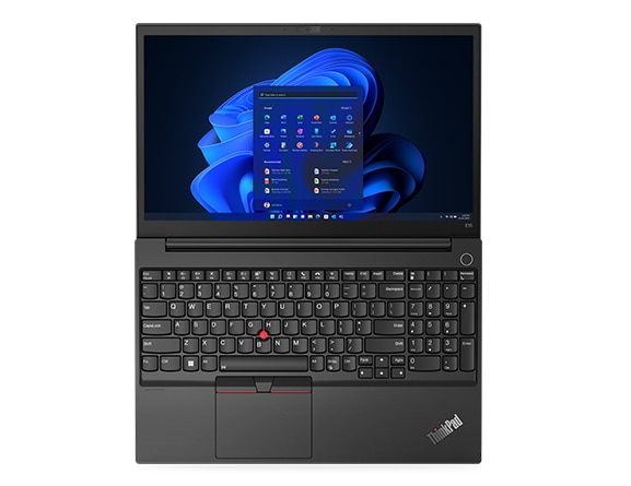 Lenovo ThinkPad E15 Gen 4 (15 tuumaa, AMD) ‑kannettava ylhäältä kuvattuna, 180 astetta avattuna, vaaka-asennossa, näyttö ja näppäimistö näkyvissä