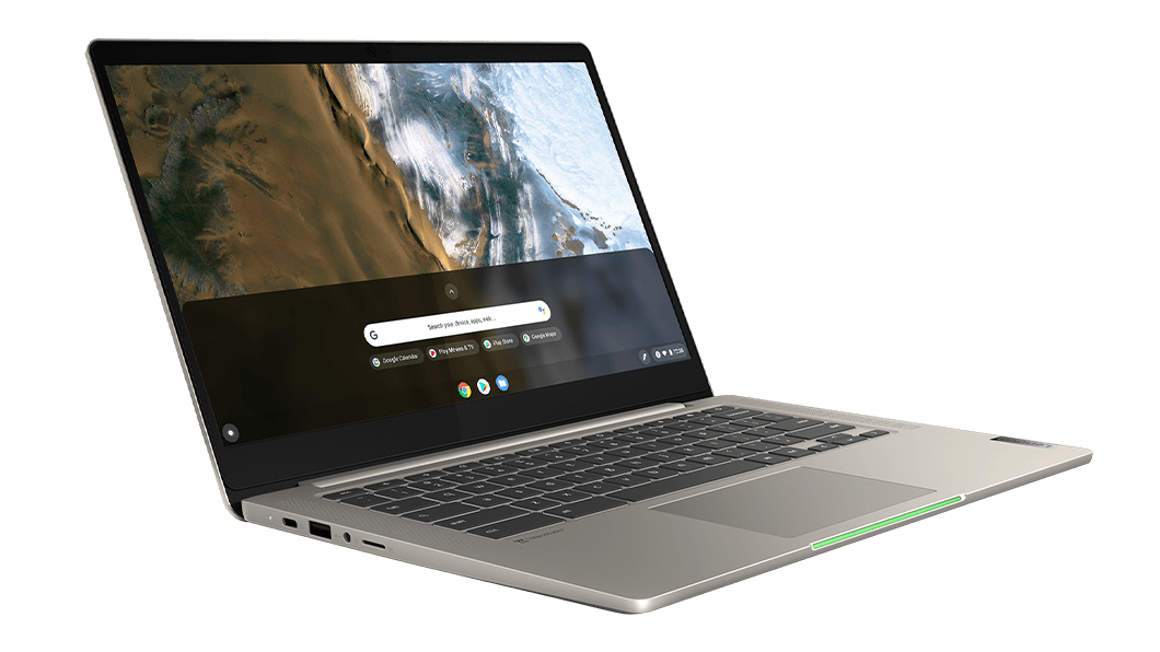 Vista frontal desde el ángulo izquierdo del Chromebook IdeaPad 5i de 6.ª generación (14”, Intel), que muestra la pantalla con un paisaje por satélite y una barra de búsqueda de Google