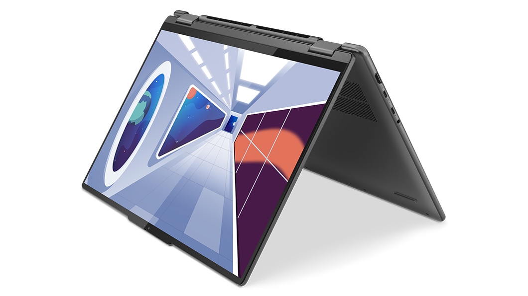 Portable Yoga 7i Gen 8 en mode tente avec l’écran allumé