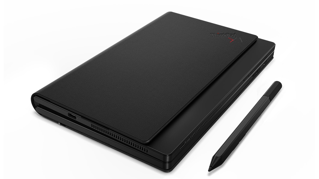 Tre fjerdedele af højre side af lukket Lenovo ThinkPad X1 Fold med pen