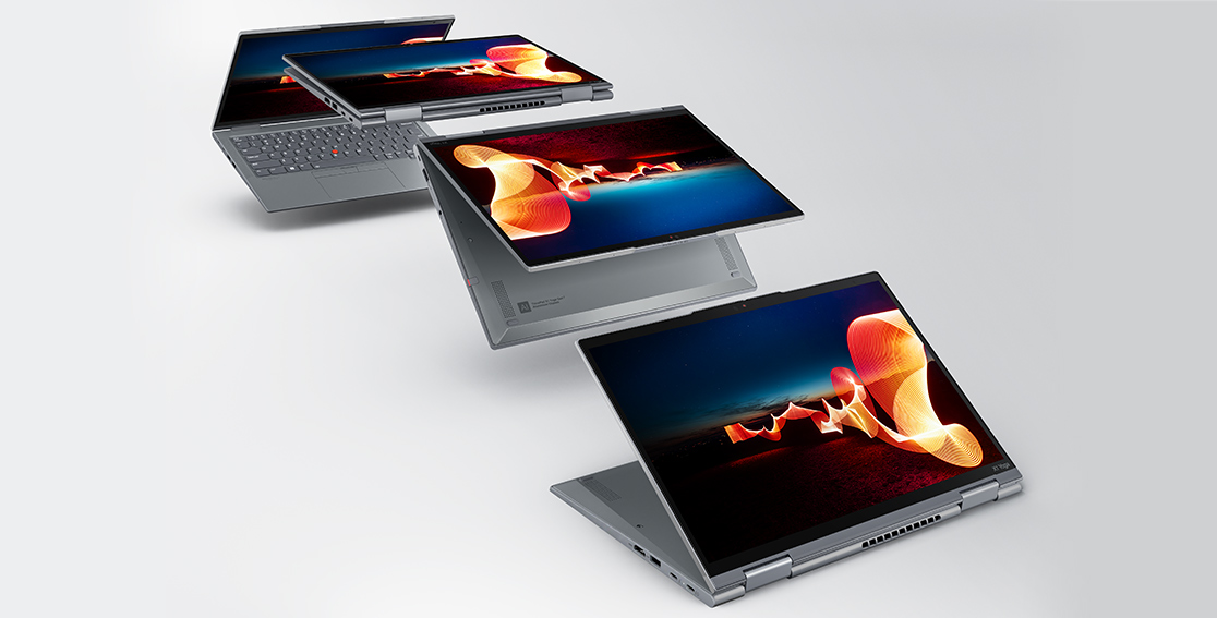 Quatre portables Lenovo ThinkPad X1 Yoga Gen 8 2-en-1, installés dans chacun des modes : portable, tablette, tente et chevalet.