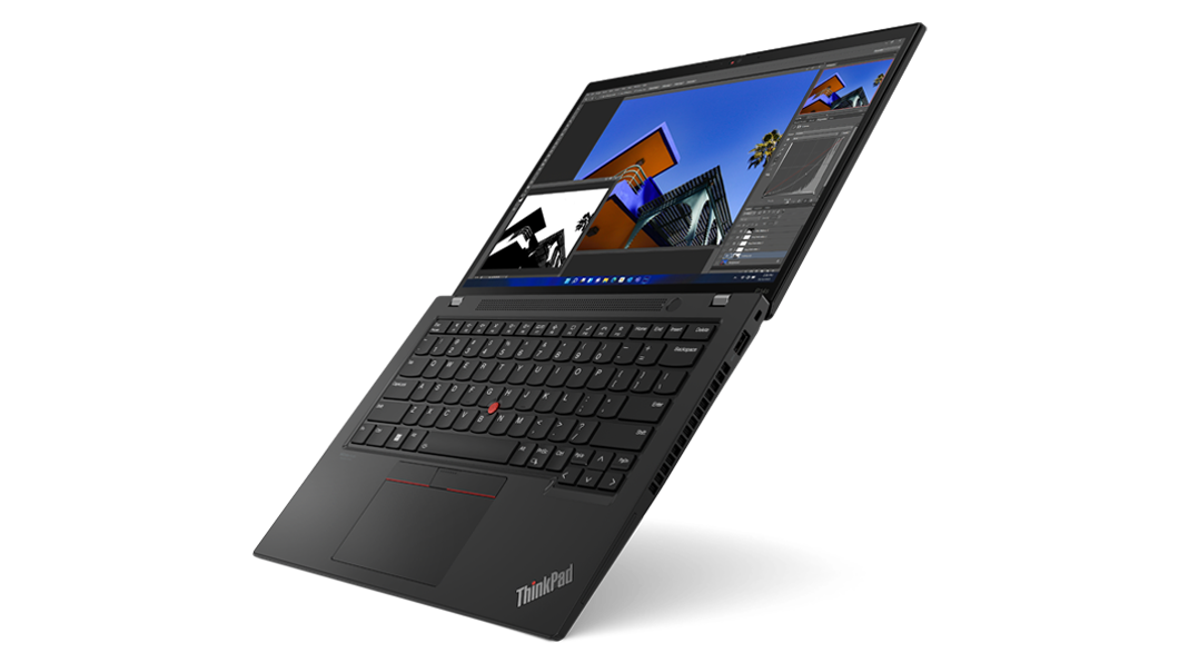Notebook Lenovo ThinkPad P14s di terza generazione aperto a 180° con tastiera, schermo e porte sul lato destro.