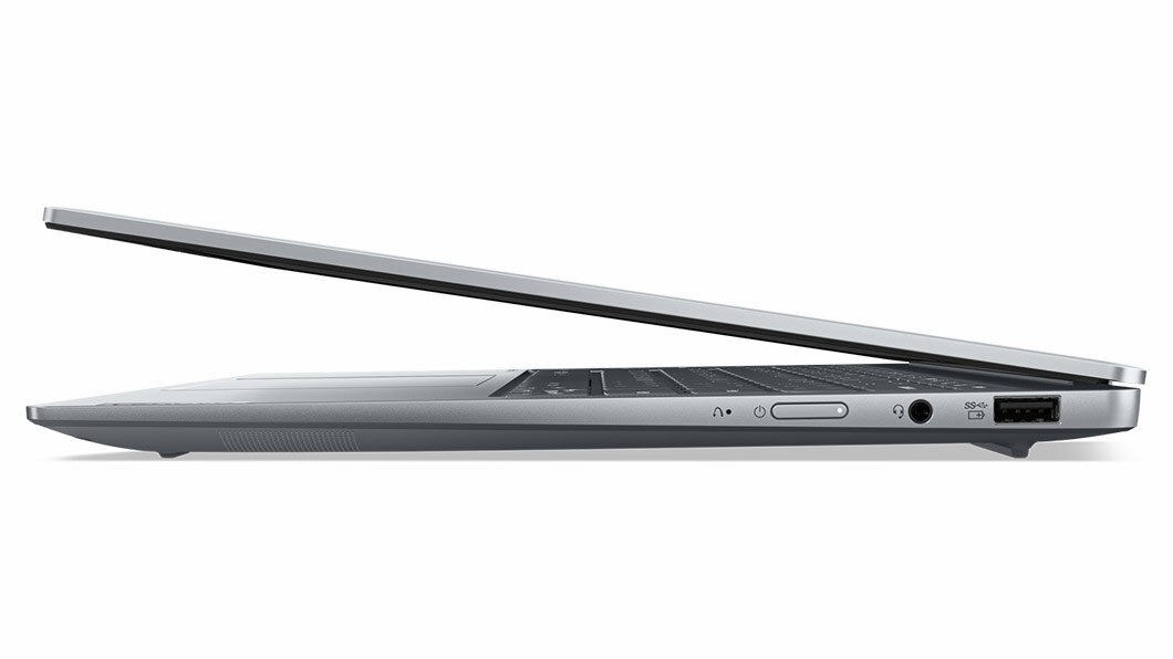 Yoga Slim 6i Gen 8 Notebook, leicht geöffnet, nach links gerichtet, mit Blick auf die seitlichen Anschlüsse.