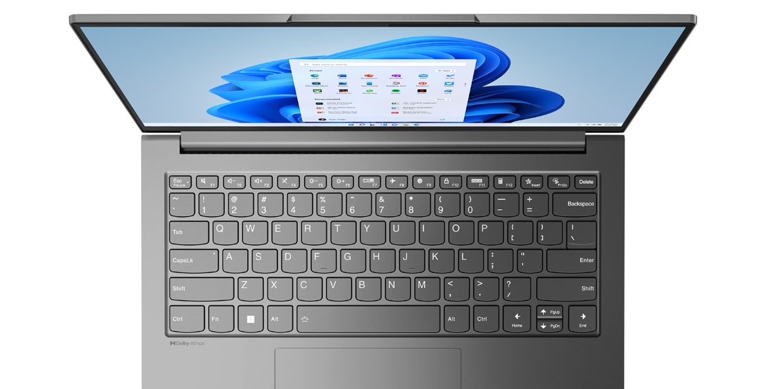Bærbar Lenovo Yoga Slim 7i Pro Gen 7-computer set oppefra, viser skærm og tastatur