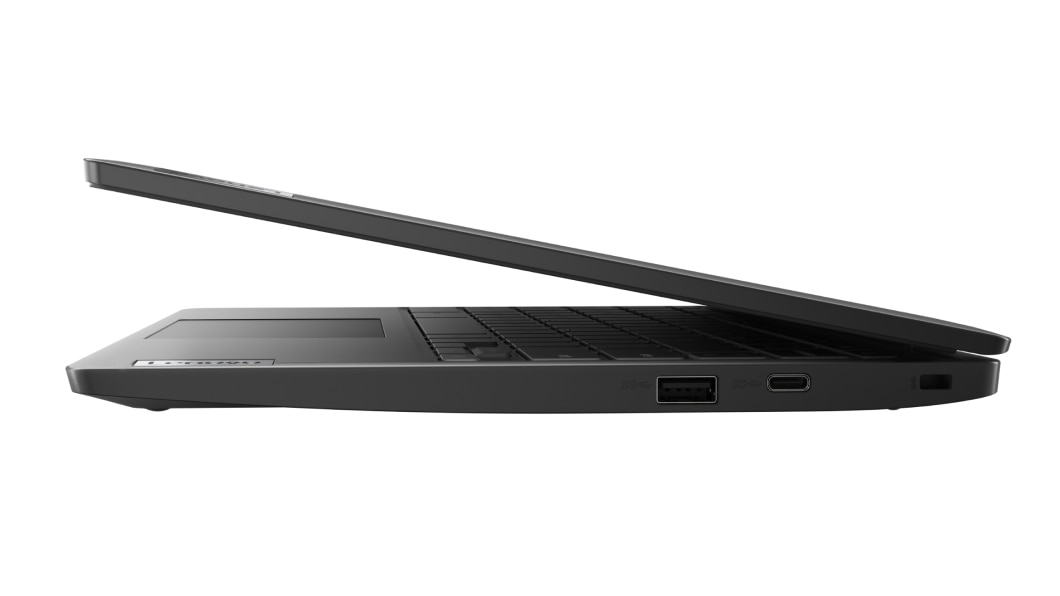 Vista del lateral izquierdo del Lenovo IdeaPad 3 Chromebook 11 AMD ligeramente abierto
