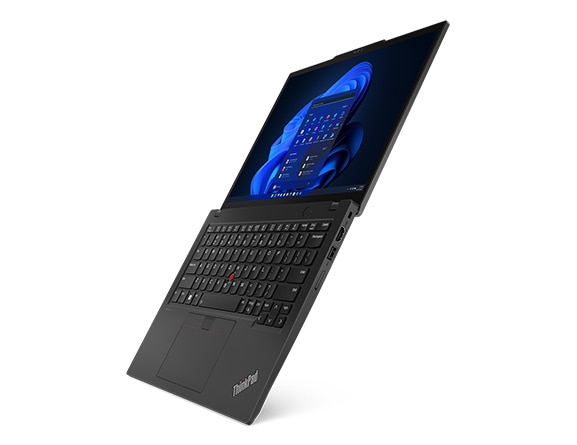 Un portable ThinkPad X13 Gen 4 ouvert à 180° qui semble tenir en équilibre sur son cadre inférieur