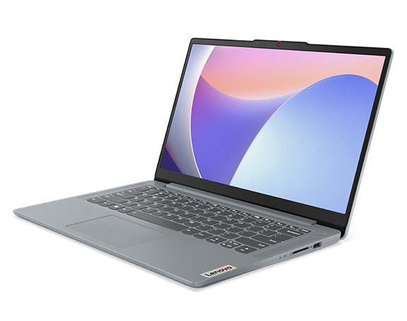 Vista angolare del notebook Lenovo IdeaPad Slim 3i di ottava generazione aperto a 90° con porte sul lato destro.