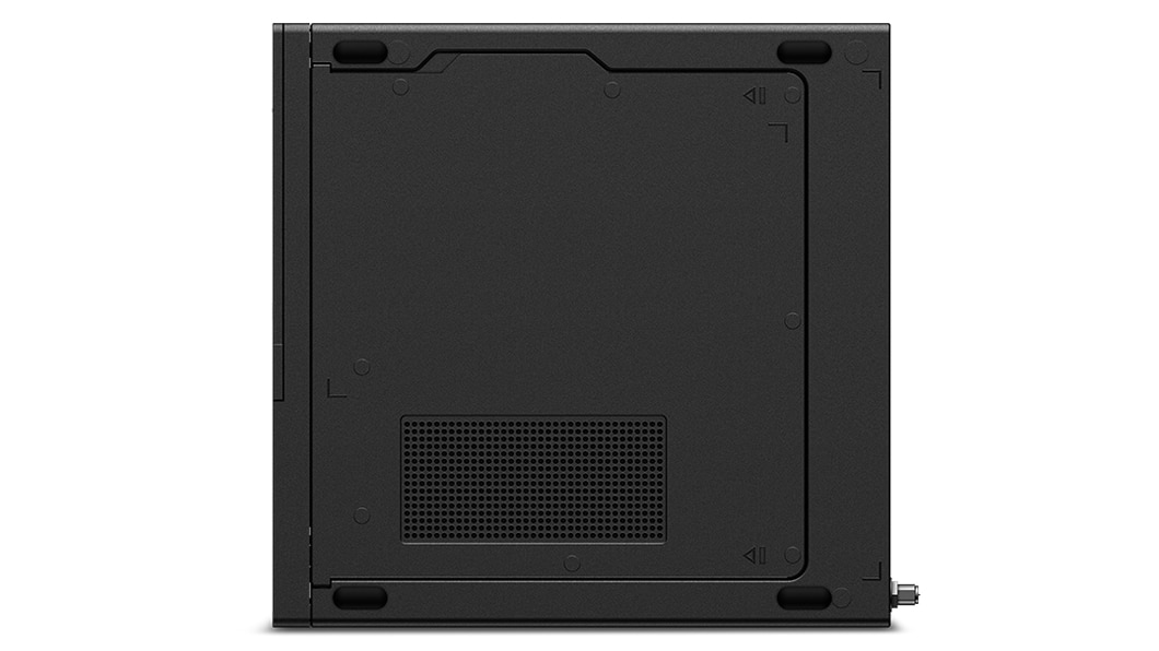 Undersiden av Lenovo ThinkStation P360 Tiny workstation, ventilen og føttene vises.