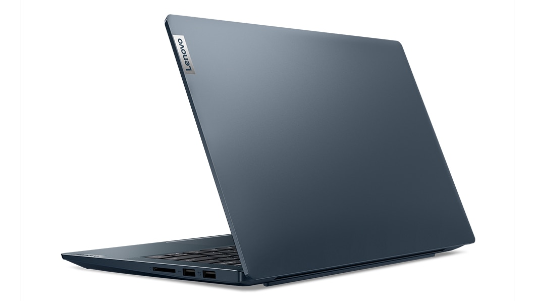 Lenovo IdeaPad 5 Gen 7 -kannettavan takavasemmalta, näkyvissä kolme neljäsosaa laitteesta (Abyss Blue -väritys).