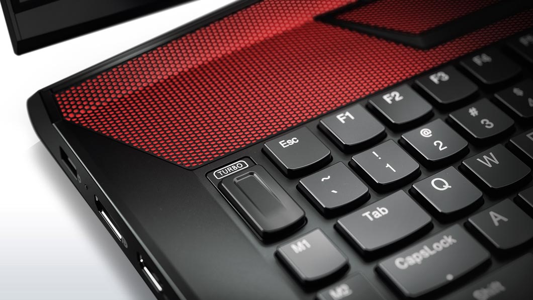 17-дюймовый ноутбук Lenovo Ideapad Y900
