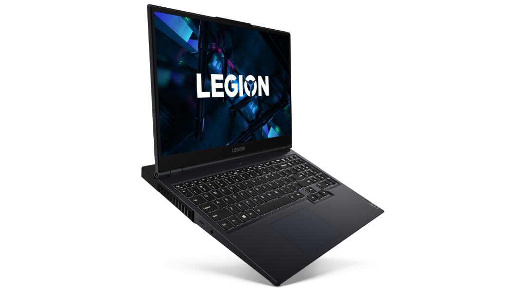 Legion 5i Pro 6. generasjon (15'' Intel) åpen, vendt mot høyre, sett fra venstre