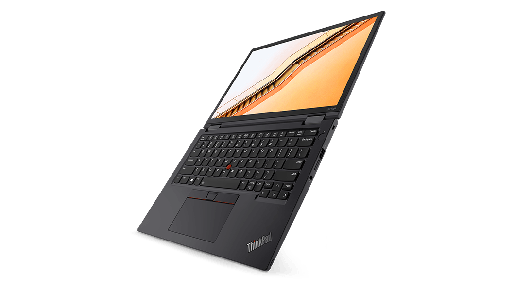 ThinkPad X13 Yoga Gen (13 tuumaa, Intel) -kannettava – kolmen neljäsosan näkymä etuoikealta kannettavan tietokoneen tilassa, kansi kokonaan avoinna