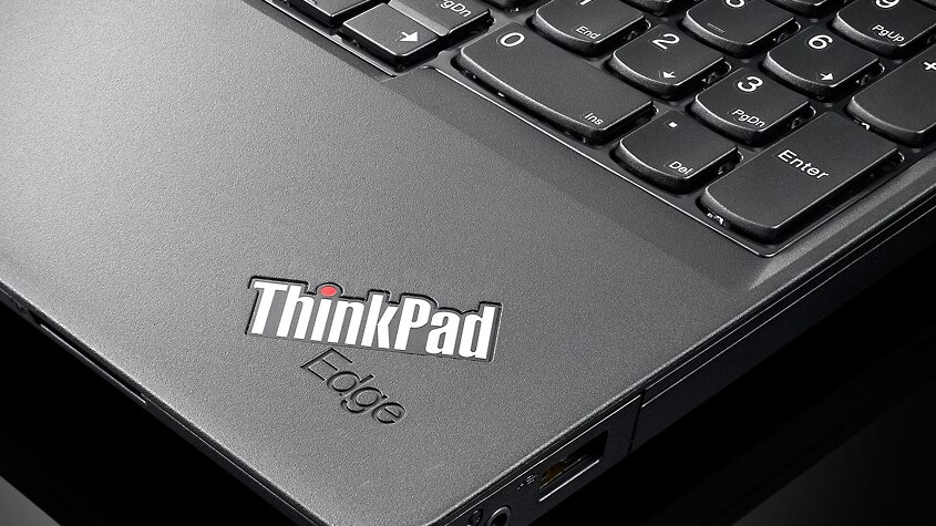 Lenovo ThinkPad Edge E545, панель з тачпадом