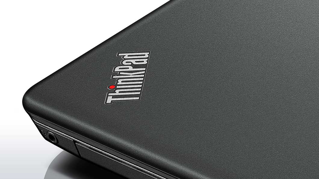 Lenovo ThinkPad E565 Top Cover Logo Detail