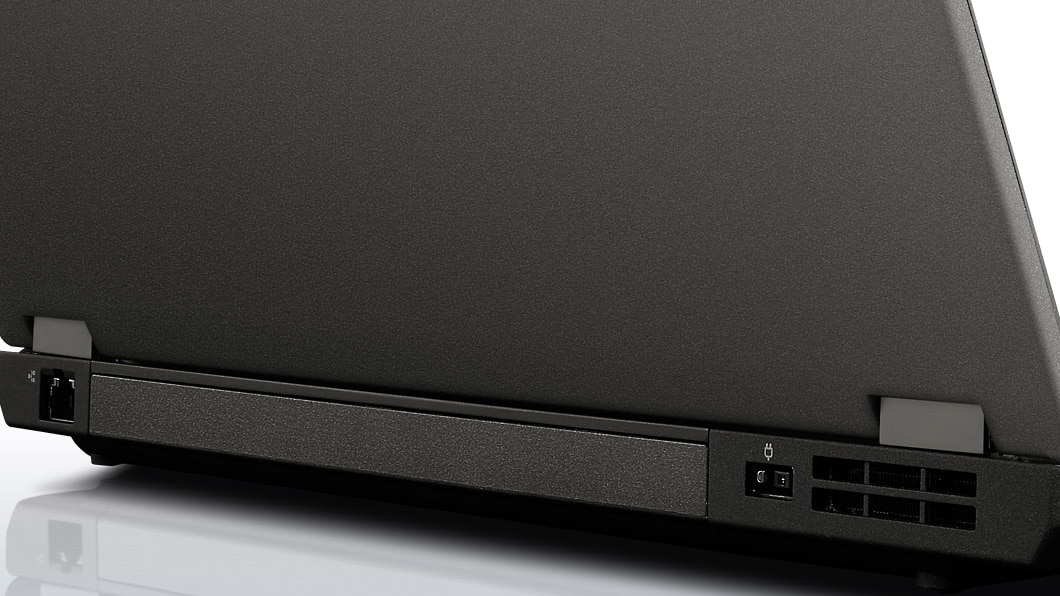 Lenovo ThinkPad T440p Back Ports Detail
