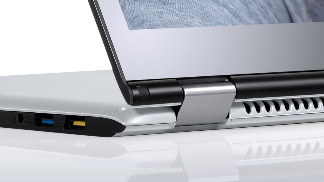 Lenovo Yoga 700 in silver, front view hinge detail