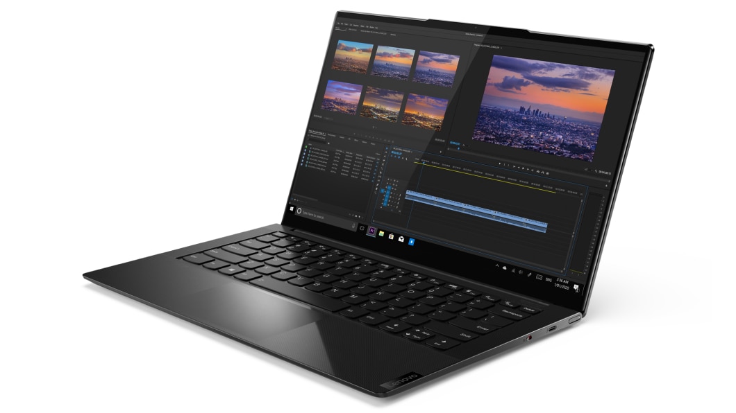 Linkerzijaanzicht van de Lenovo Yoga Slim 9i in laptopmodus