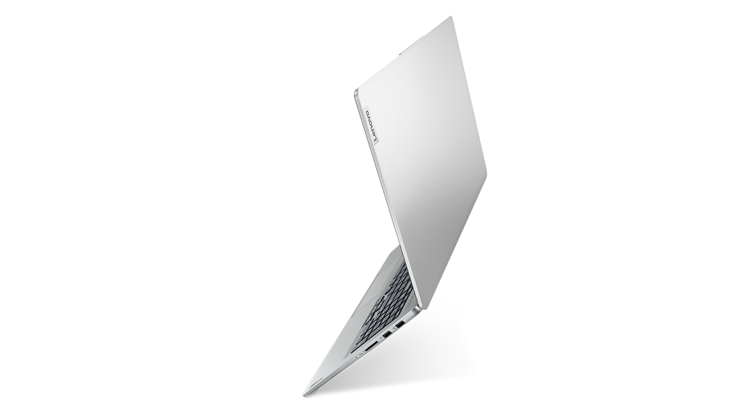 Das flache und leichte Lenovo IdeaPad 5i Pro Gen 7 Notebook in Cloud Grey, Ansicht von rechts.