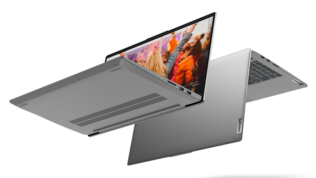 Onderaanzicht en aanzicht ondersteboven van de Lenovo IdeaPad 5 (15) AMD-laptop
