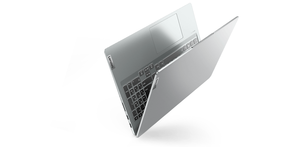 Vista de la laptop Lenovo IdeaPad 5 Pro 6ta Gen 16” AMD apoyada sobre una de sus puntas y plegada a 30°