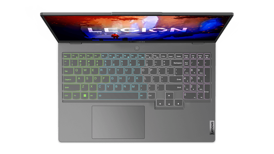 Legion 5 Gen 7 (15″ AMD), bovenaanzicht, Windows 11 op het scherm en RGB-toetsenbordverlichting ingeschakeld