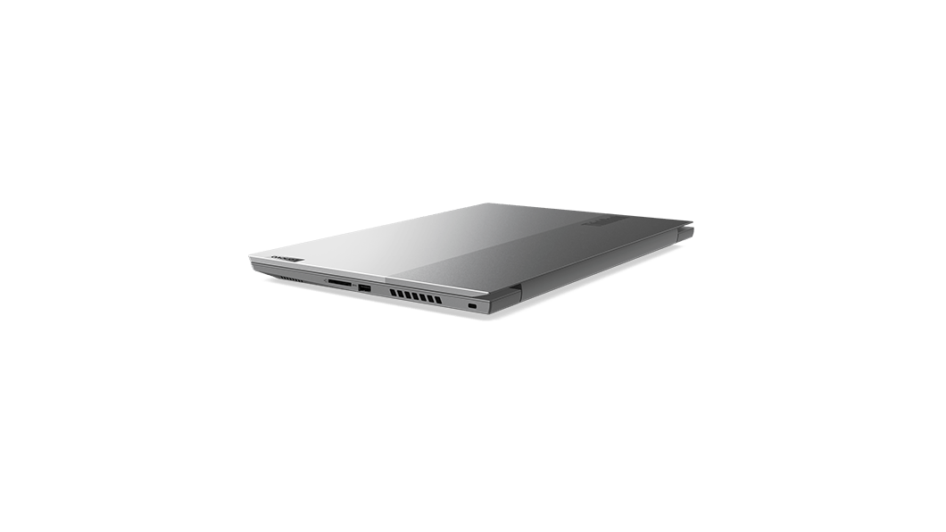 Suljettu Lenovo ThinkBook 15p -kannettava, kolmen neljäsosan näkymä takavasemmalta