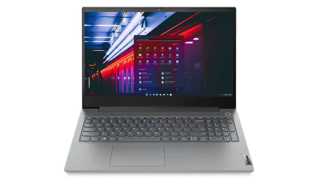Lenovo ThinkBook 15p edestä kuvattuna, näppäimistö näkyvissä