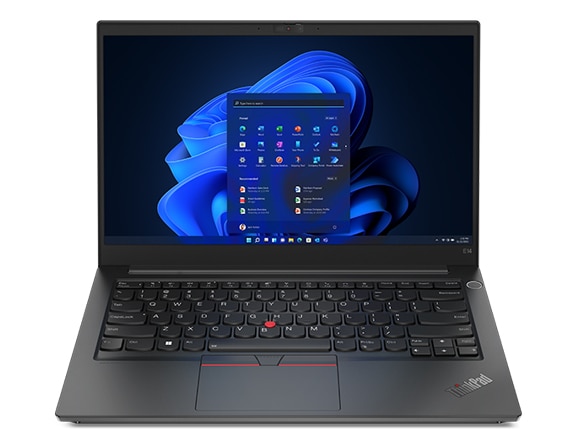 Lenovo ThinkPad E14 Gen 4 (14'', AMD) ‑kannettava edestä kuvattuna, avattuna, näyttö ja näppäimistö näkyvissä