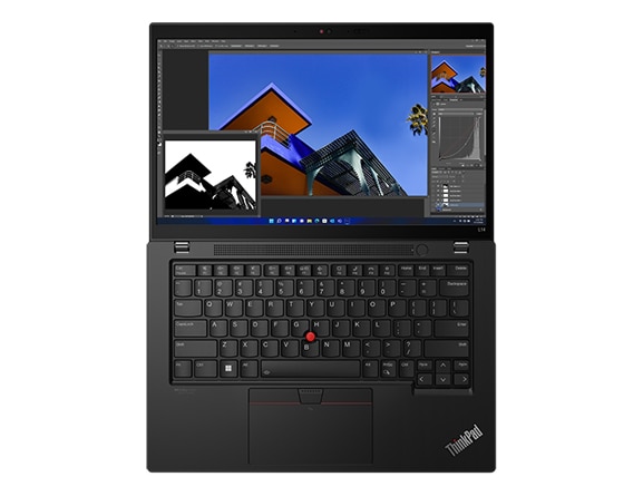 Fotografía cenital de la laptop Lenovo ThinkPad L14 3ra Gen (14”, Intel) abierta 180 grados, que muestra el teclado y la pantalla.