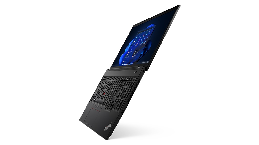 Ansicht des Lenovo ThinkPad L15 Gen 3 (15'' AMD) von links, um 180 Grad geöffnet, mit Blick auf Display, Tastatur und Anschlüsse