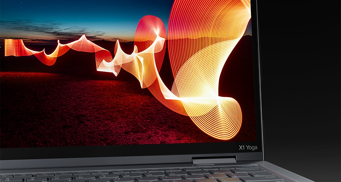 Imagen de cerca de la pantalla de la laptop Lenovo 2 en 1 ThinkPad X1 Yoga 7ma Gen (14”, Intel)