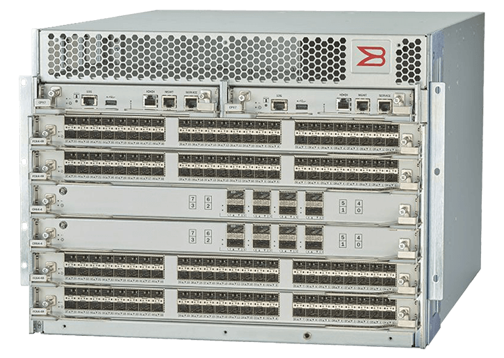 Brocade X7-4 Gen 7 Fibre Channel Director angled front-facing view