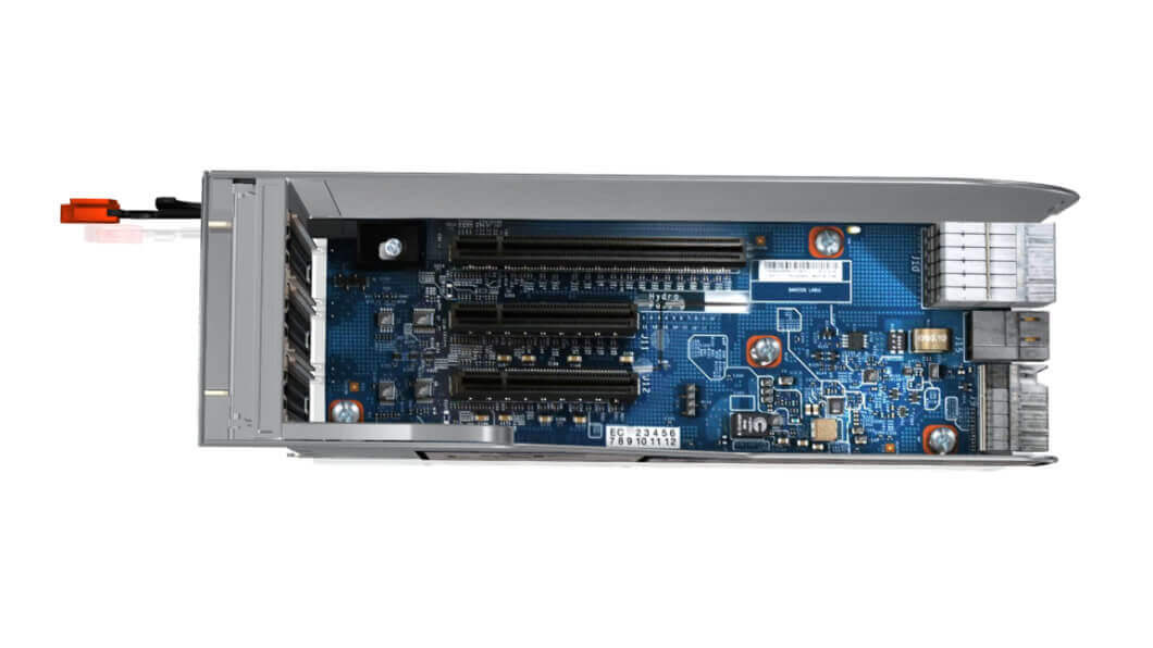 Lenovo System x3950 X6 Internal View With Motherboard