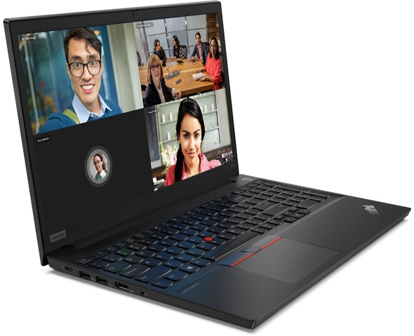 ThinkPad E15 נפתח ועל משטח שטוח, מראה ועידת וידאו בפעולה