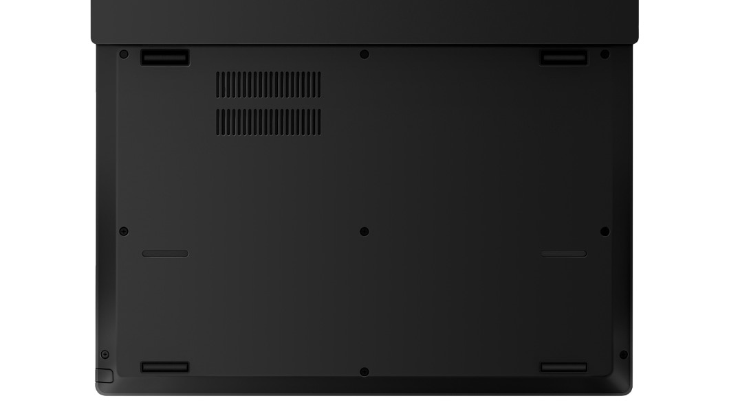 Lenovo ThinkPad L390 - Shot showing the bottom panel of the laptop